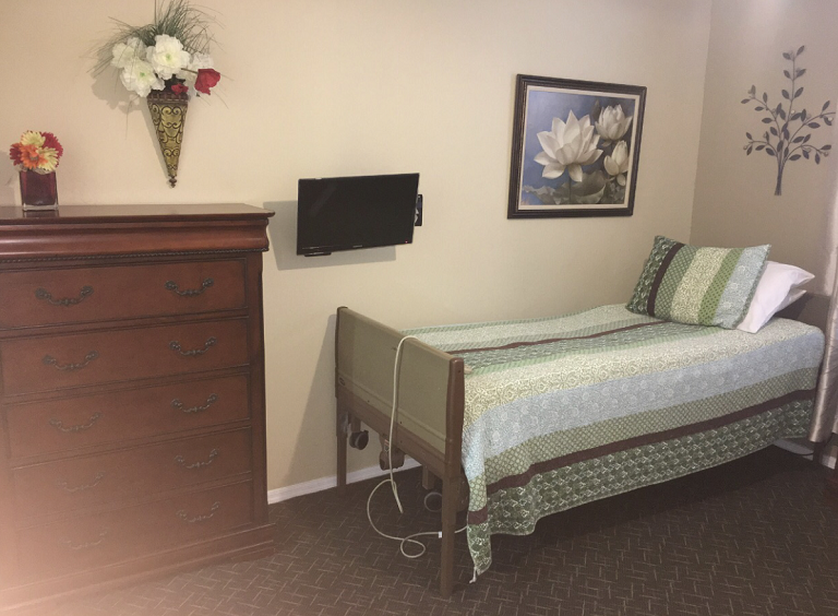 Cozy private room with a bed and decoration