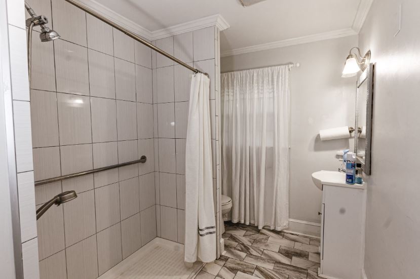 Semi-Private Rooms
