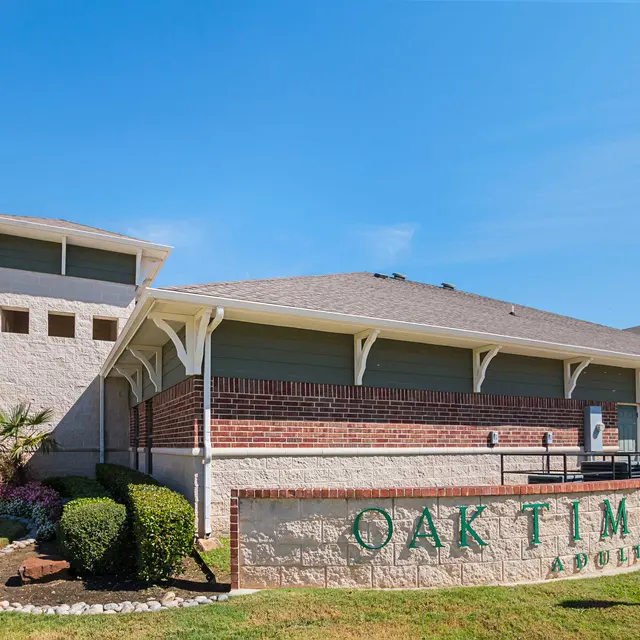 Exterior view of Oak Timbers senior housing building