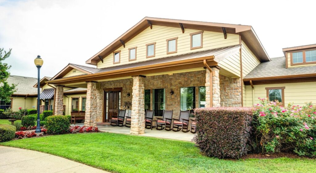 Magnolia Court Assisted Living and Memory Care