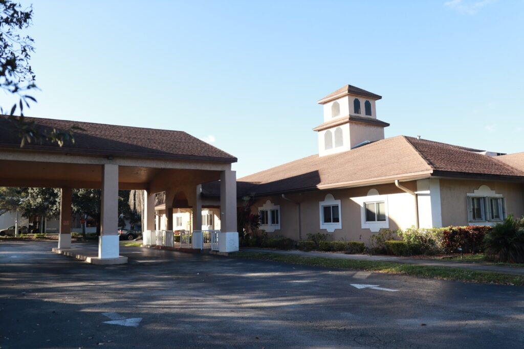 The Colony Club Sunrise