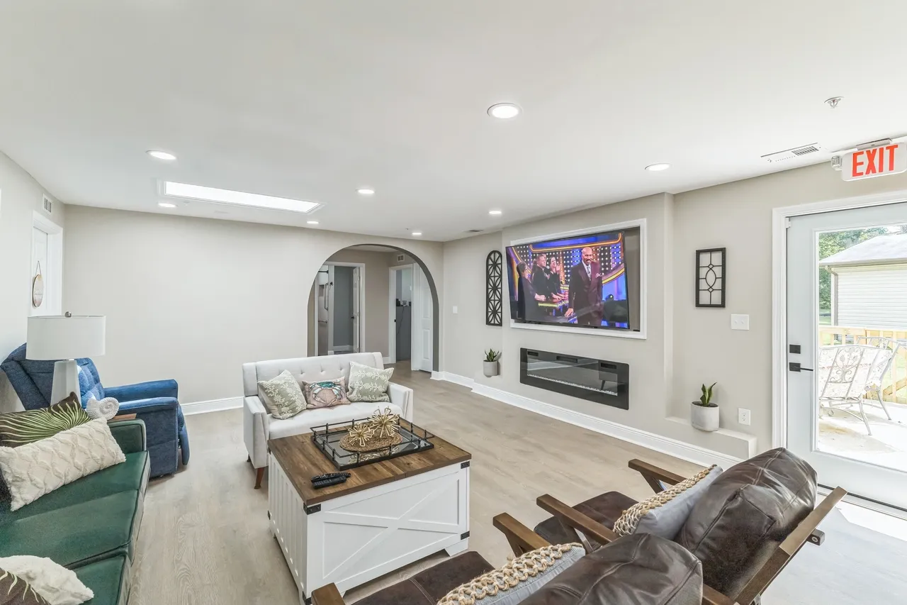 Sequoia Senior Care II — photo 2