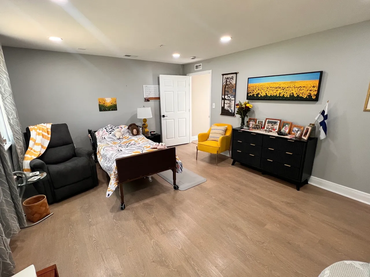 Sequoia Senior Care II — photo 3