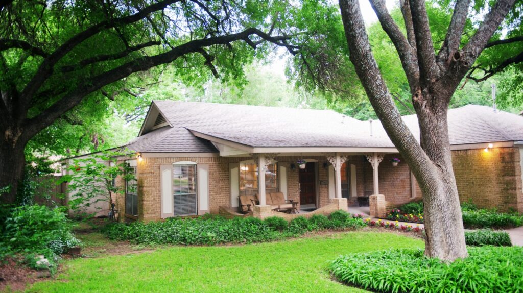 The Collinfield House