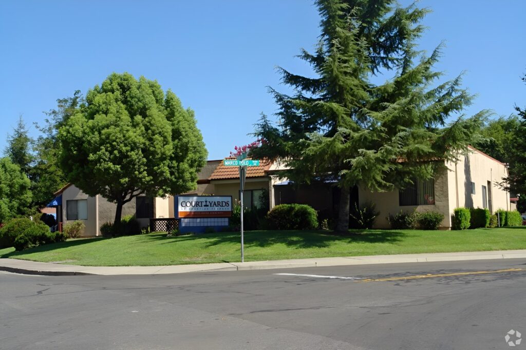 Courtyard At Venetian Terrace