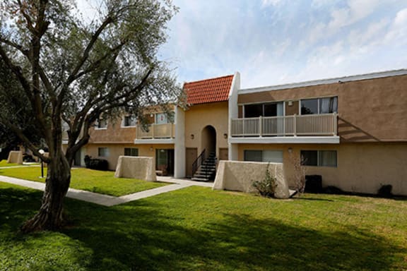 Exterior view of Huntington Terrace North Senior Apartments