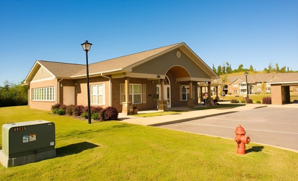 Chastain Manor Apartments