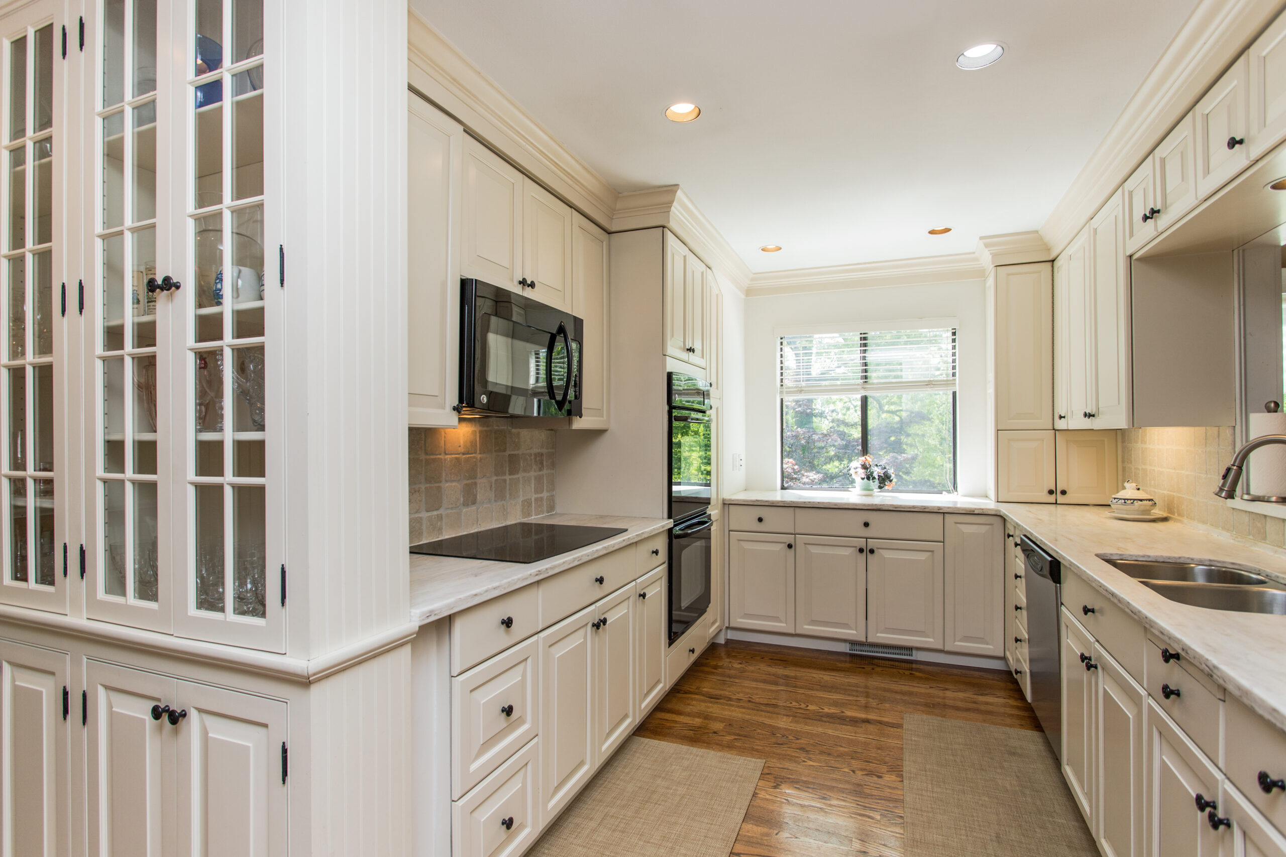 Bright and modern kitchen with white cabinets