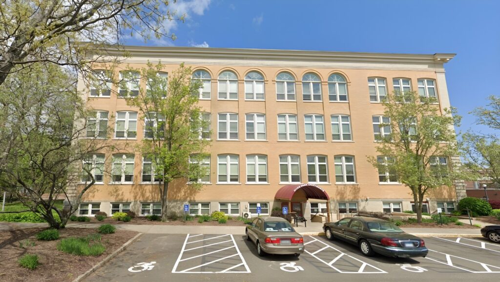 River Park Apartments