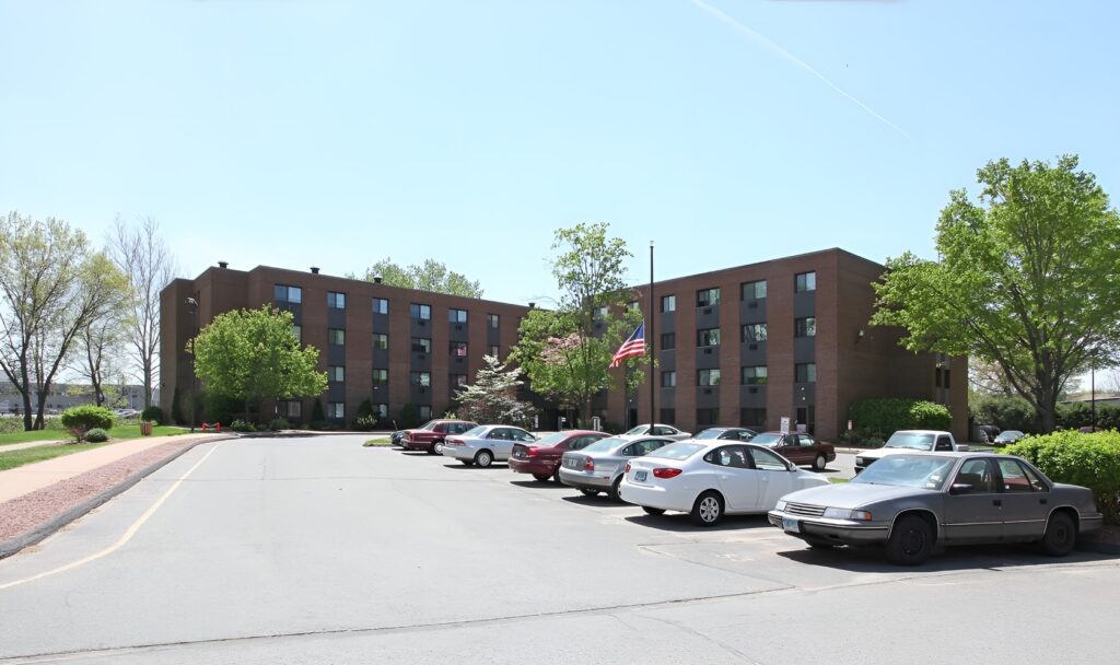 Willow Arms Apartments