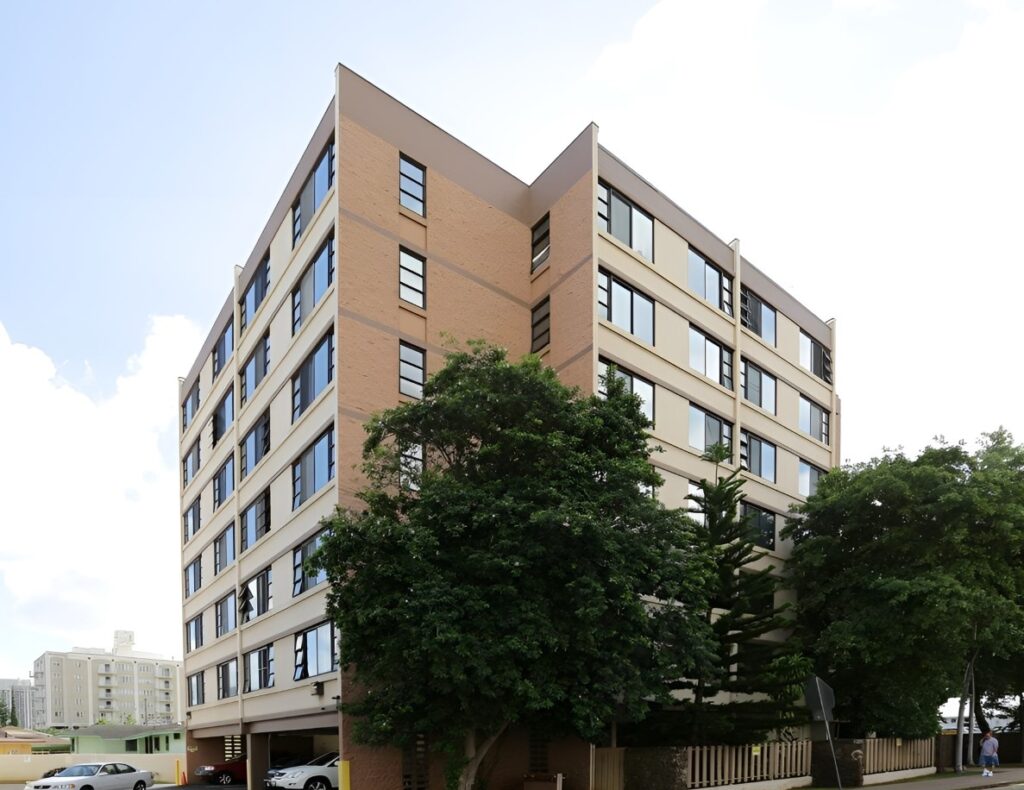 Harry & Jeanette Weinberg – Philip Street Apartments