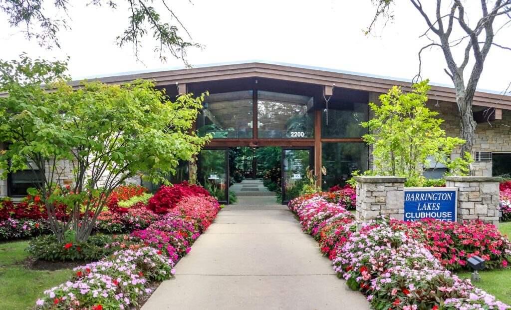 Barrington Lakes Apartments