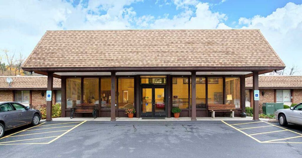 Exterior view of Antioch Valley Senior Living facility
