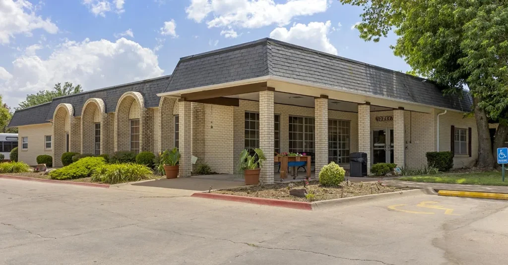 Exterior view of Antioch Valley Senior Living facility