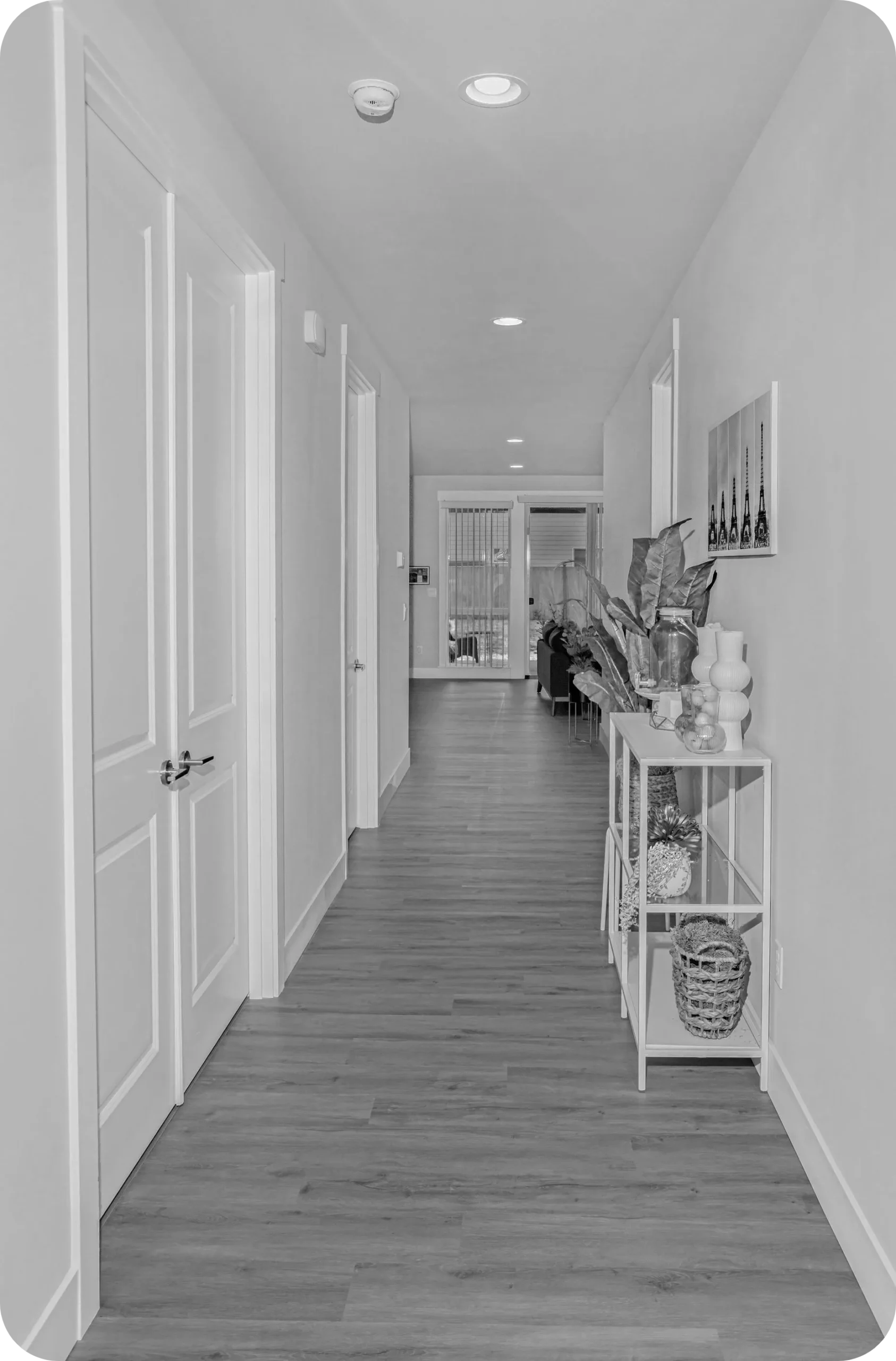 Quiet hallway with decorative elements