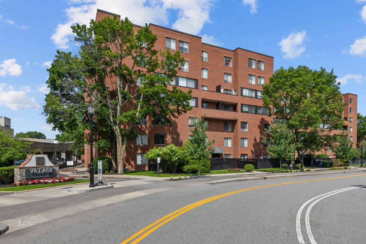 Village At Brookline