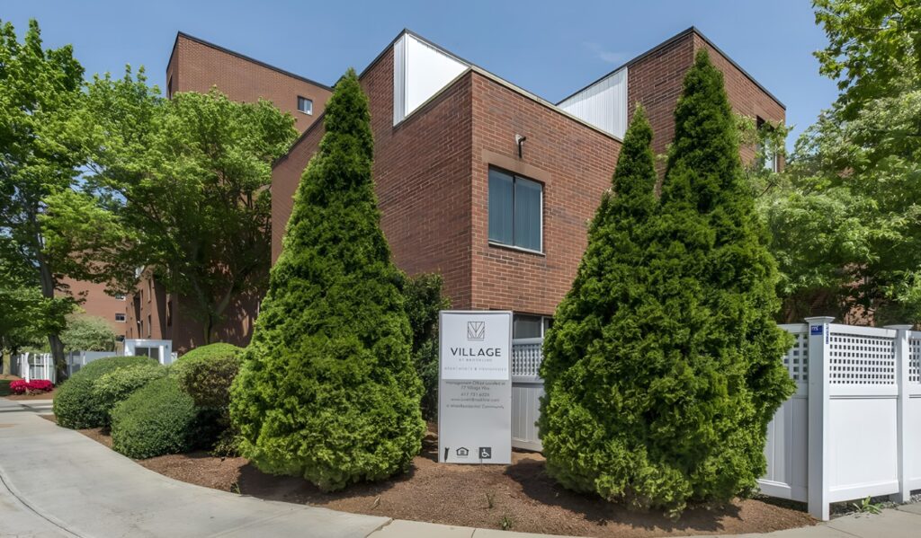 99 Kent Street Apartments