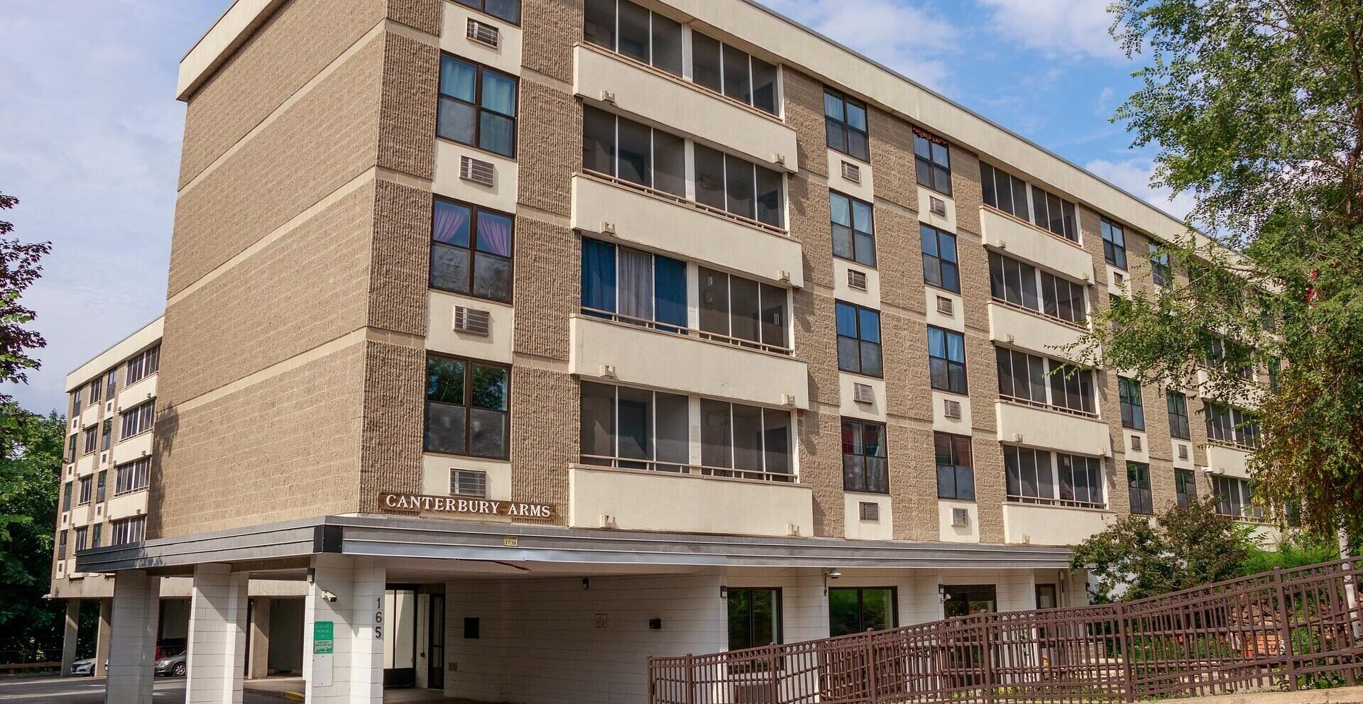 Canterbury Arms Apartments