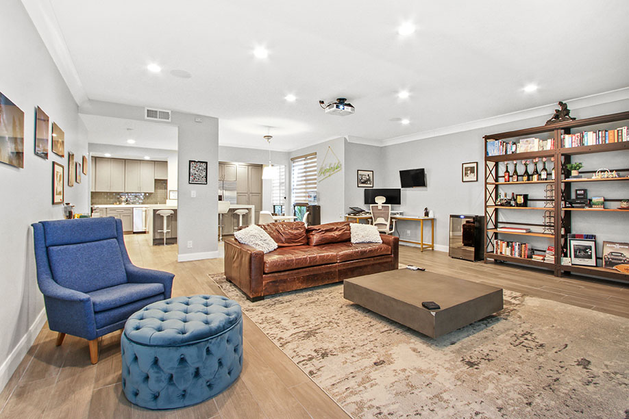 Creative Housing, III – Newton