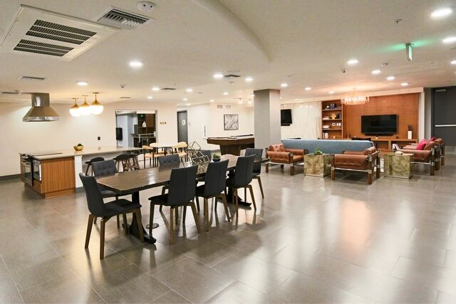 Creative Housing, III – Newton