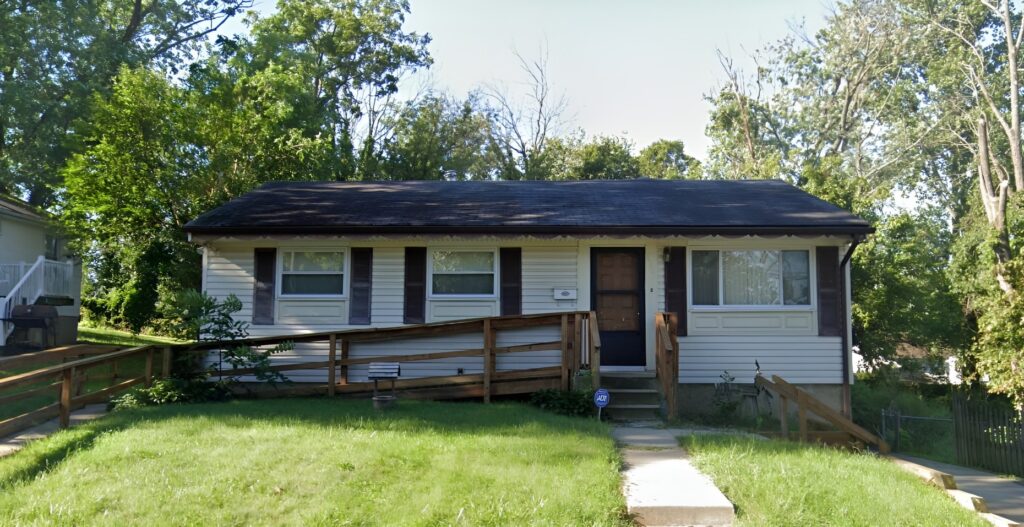 Curtis Manor