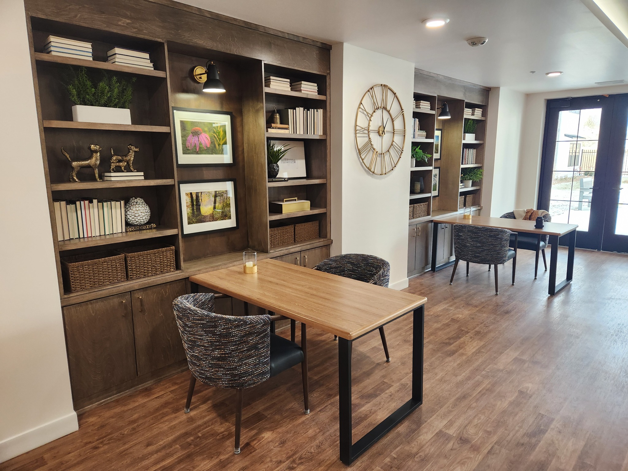 Bright common area with tables and decor