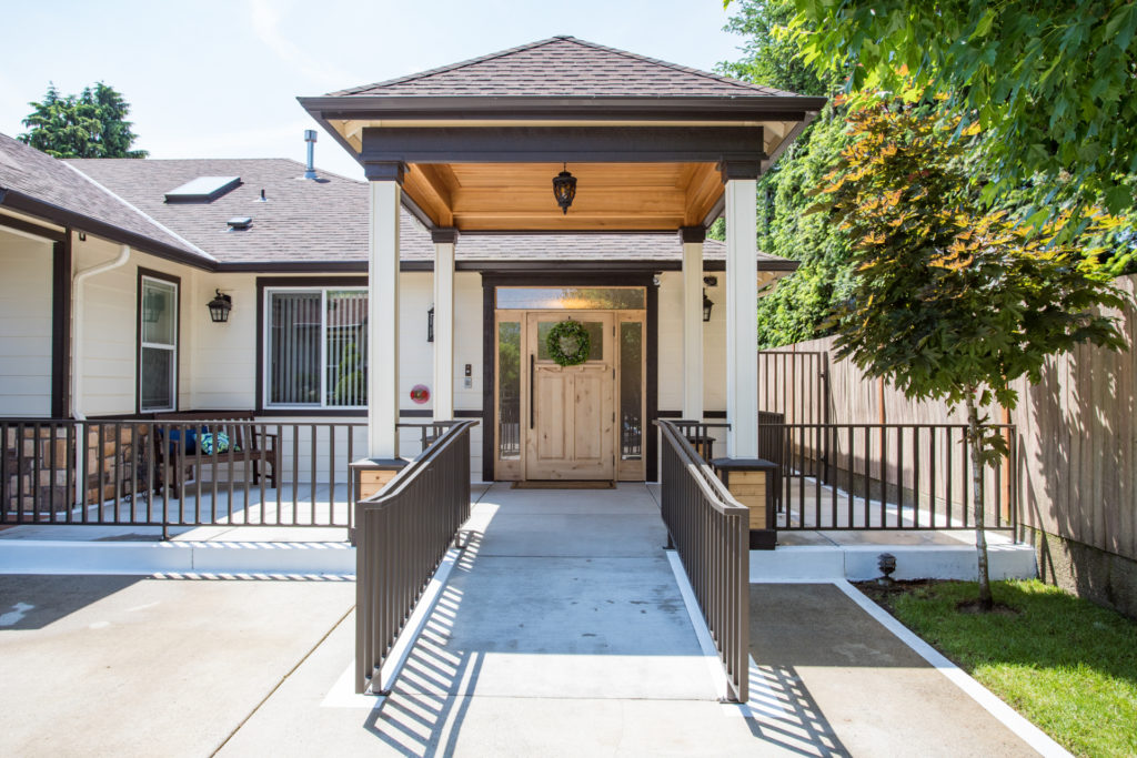 Entrance of Mapleview Manor with accessible ramp