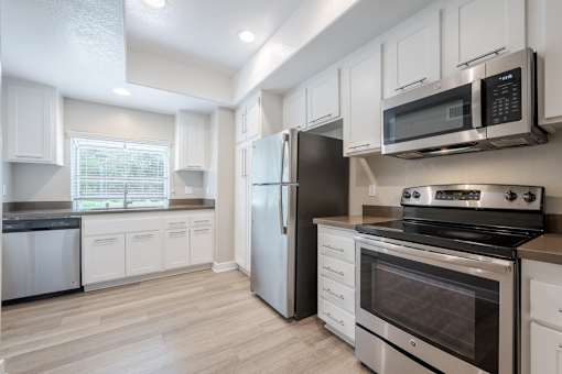 Harbor Point Apartments