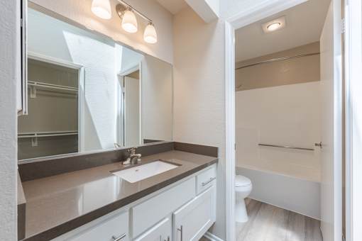 Harbor Point Apartments