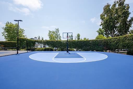 Harbor Point Apartments