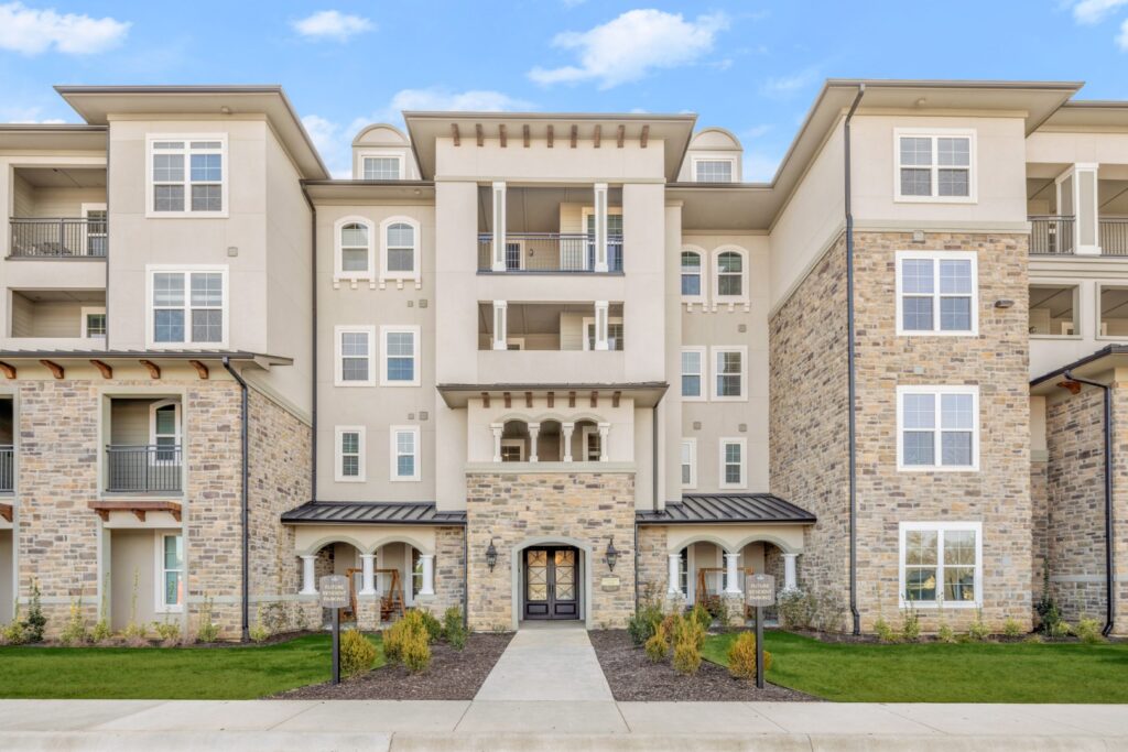 Pinnacle Groves Senior Living