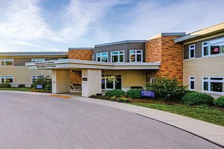 Exterior view of Ascension Living Lakeshore at Siena building
