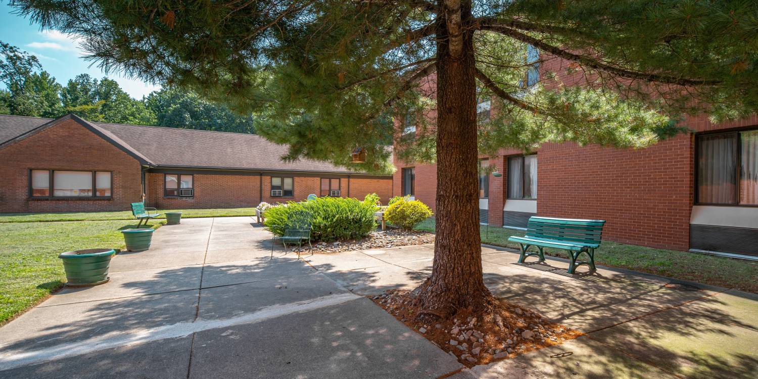 Complete Care At Burlington Woods