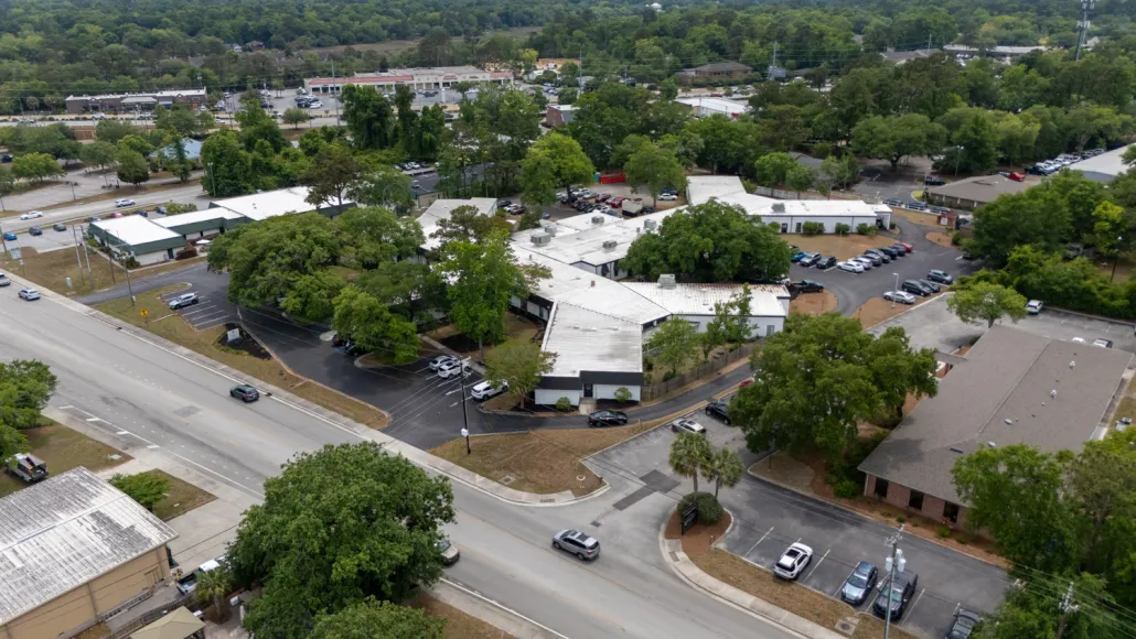 Aerial view of Oak Harbor Healthcare facility surrounded by greenery