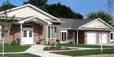 Linn Manor Care Center — photo 1
