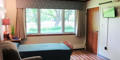 Linn Manor Care Center — photo 2