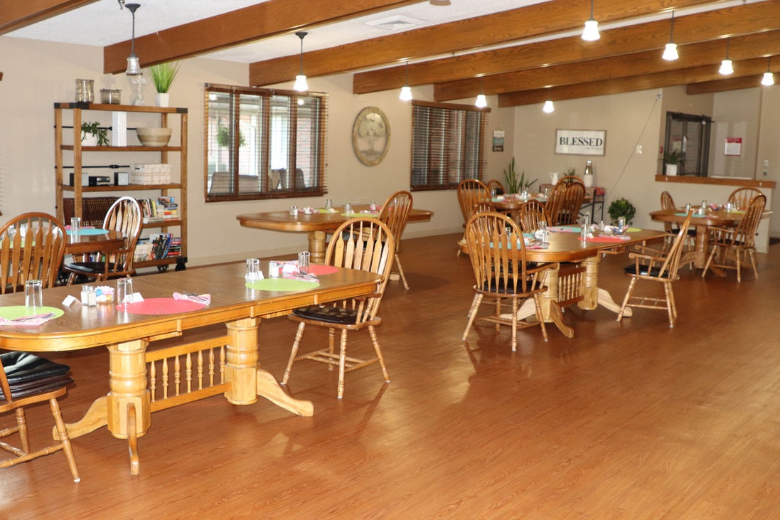 Lakeview Living — photo 2