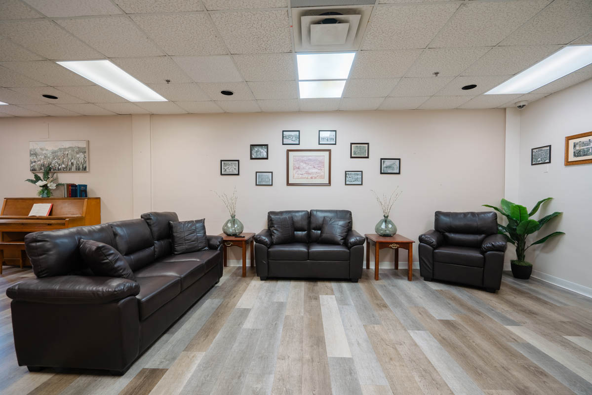 A cozy common area with seating and decorations