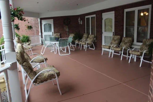The Farrar Home — photo 5
