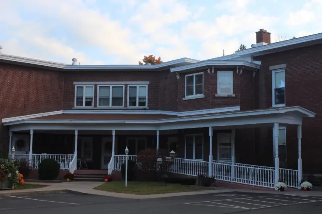 The Farrar Home — photo 6