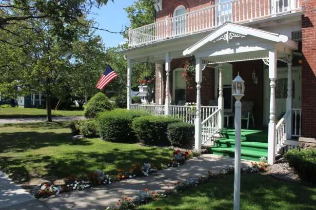 The Farrar Home — photo 7
