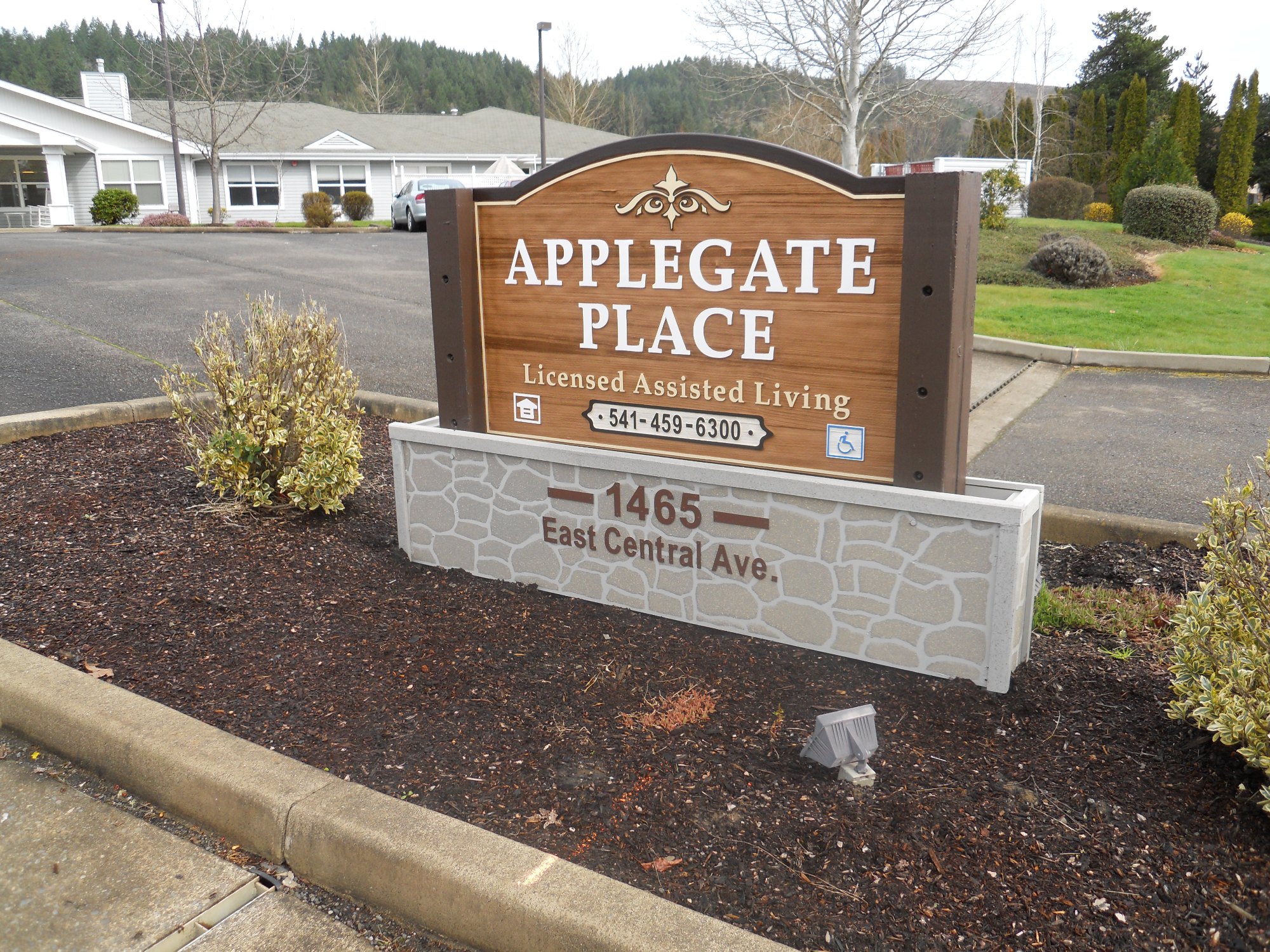 Applegate Place