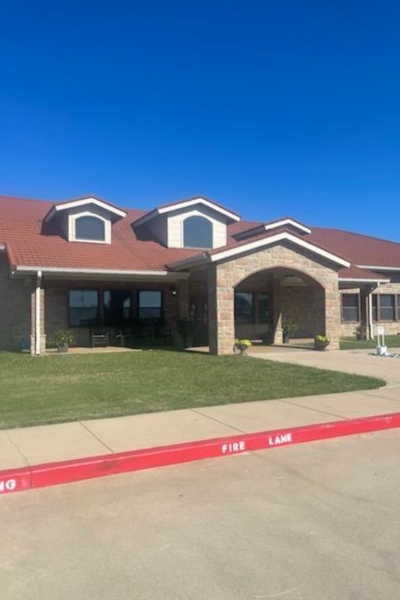 Exterior view of the Country Club Retirement Community.
