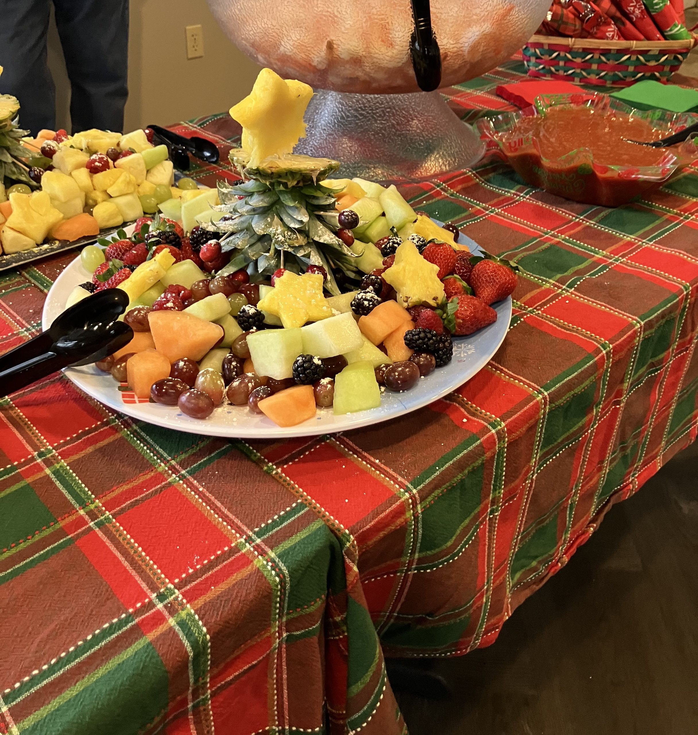 Colorful fruit platter on a dining table