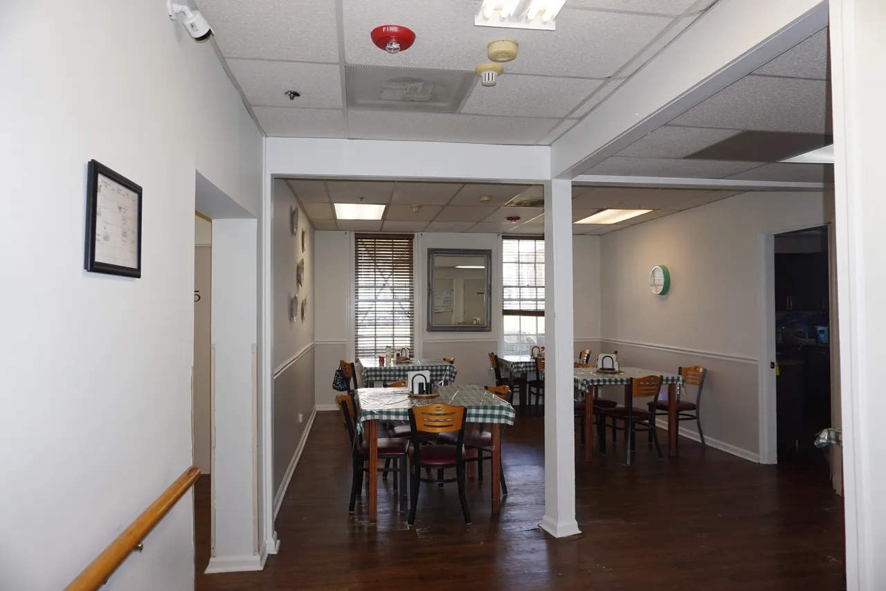 Madison House — photo 2