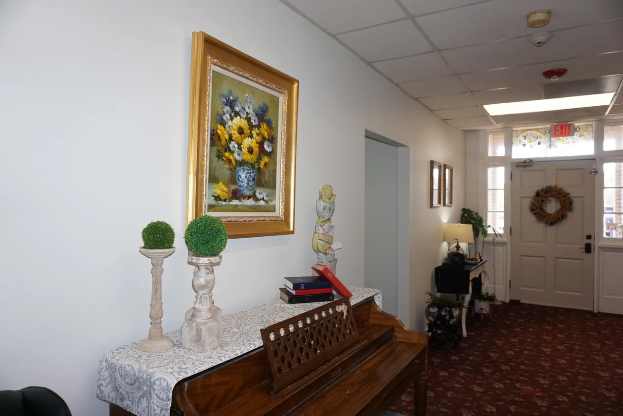 Madison House — photo 3
