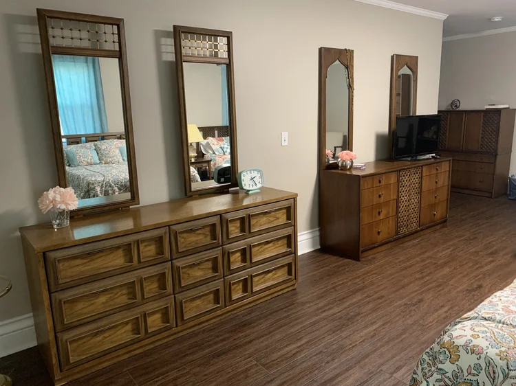 Cozy interior room with furniture and decor